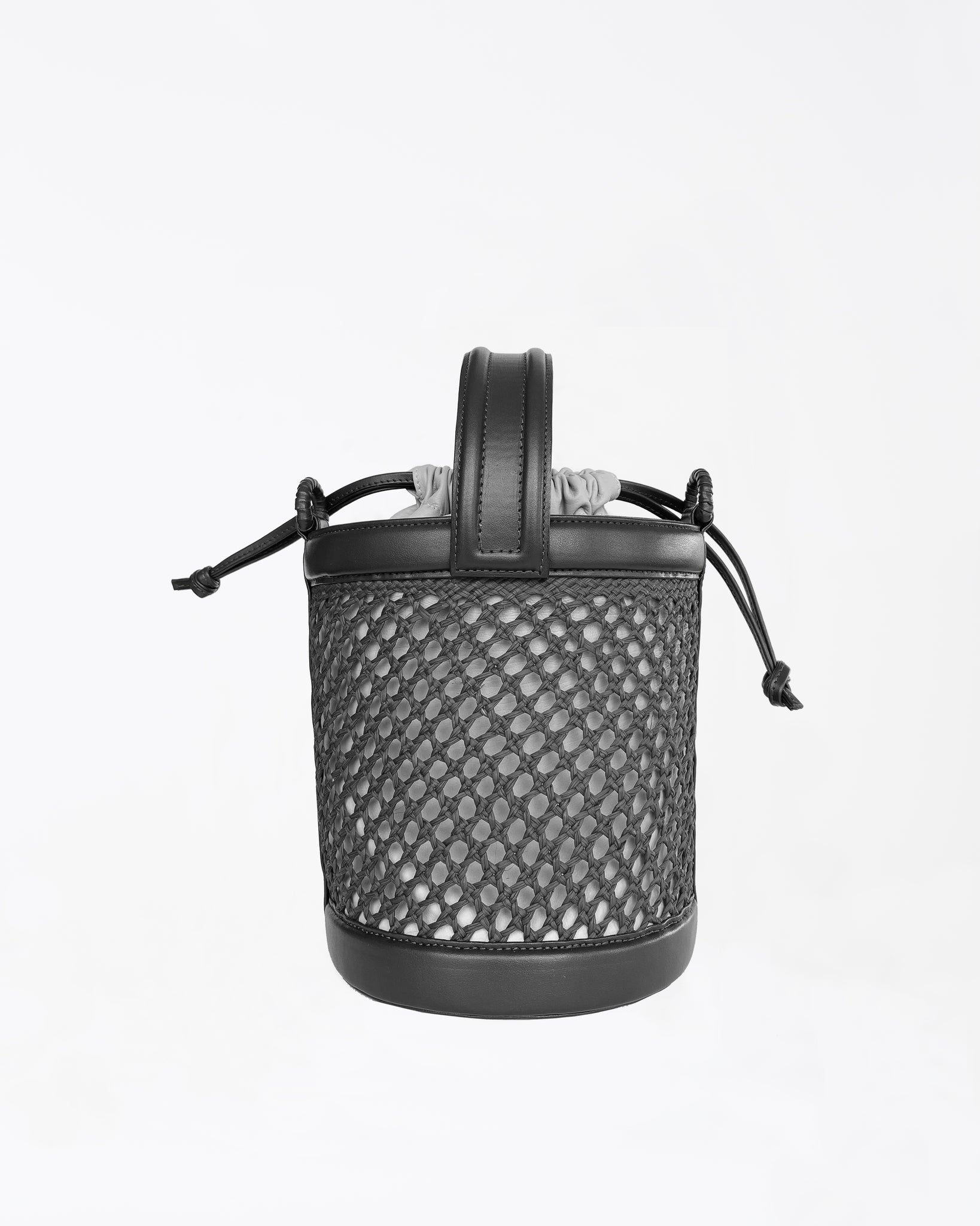 Sandoná bucket Black